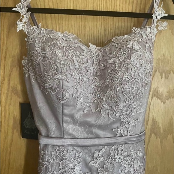 Beautiful dusty lavender dress. Corset back. Brand new never worn. Size 0/2 - Picture 2 of 5
